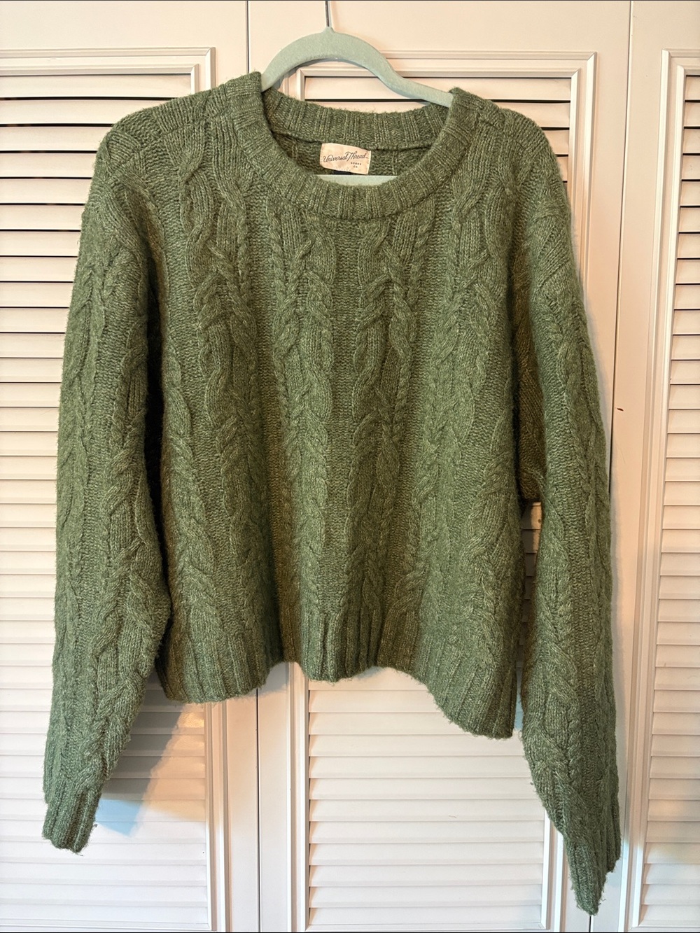Universal Thread Olive Cable Knit Crewneck Sweater Size L
